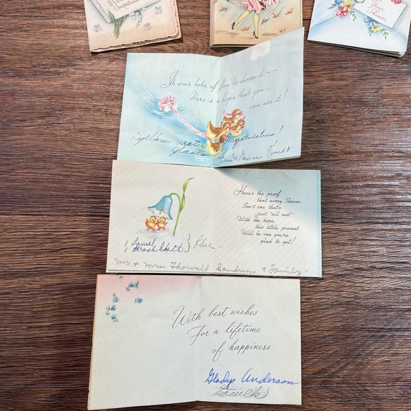 Lot of Kitsch Shower Cards and Wedding Cards - Picture 8 of 13